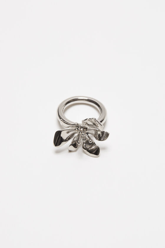 (image for) Premium-Grade Flower ring